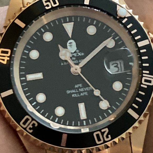 Meet your Posher, Damon - Picture 1 of 1